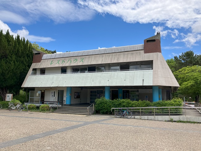 緑地公園のレストハウス